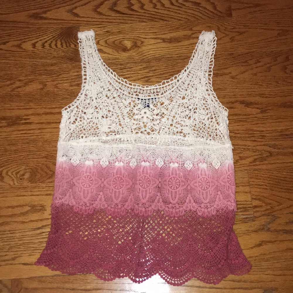 American Eagle Pink and White crochet top